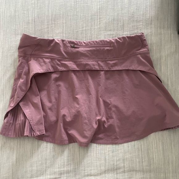 Lululemon Skirt - Picture 2 of 4